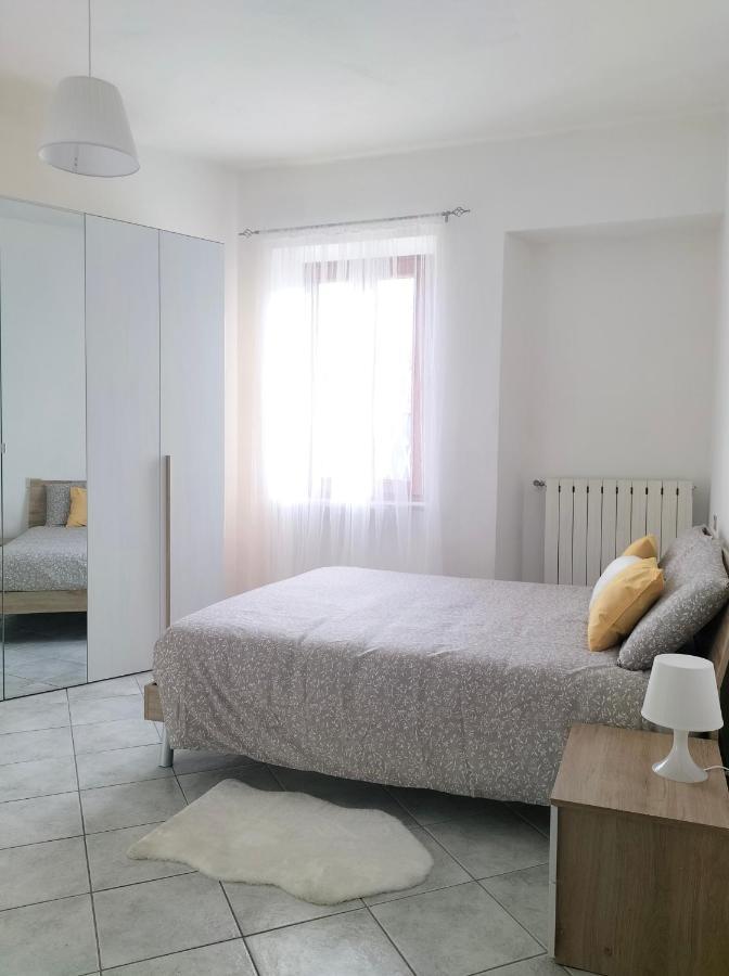 Casa Mina Lägenhet Omegna Exteriör bild