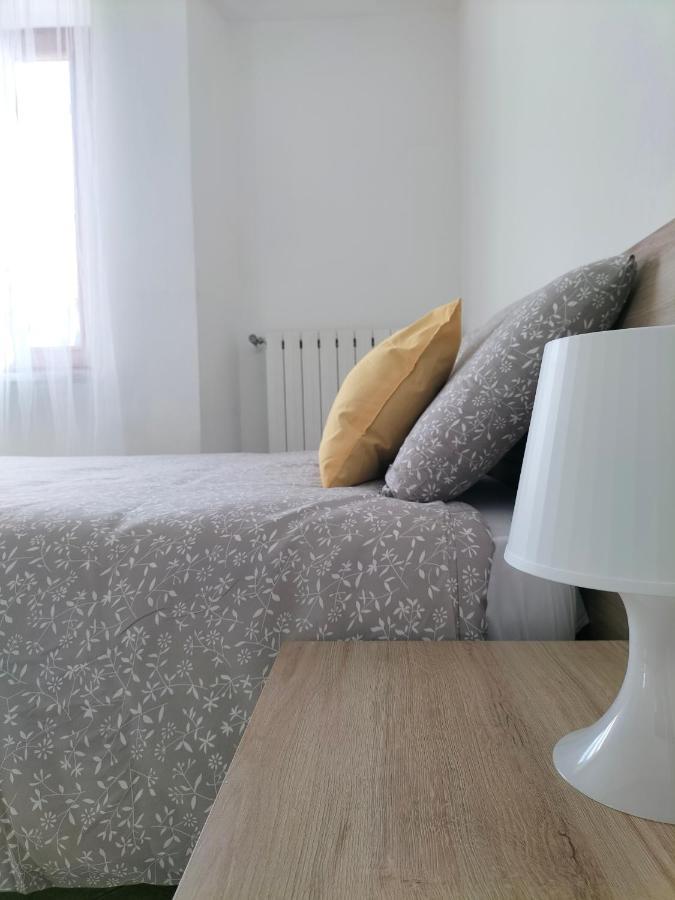 Casa Mina Lägenhet Omegna Exteriör bild