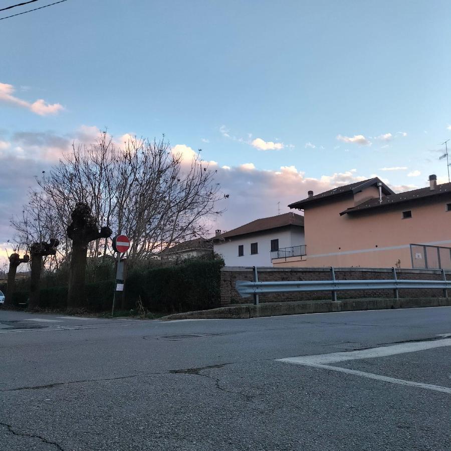 Casa Mina Lägenhet Omegna Exteriör bild
