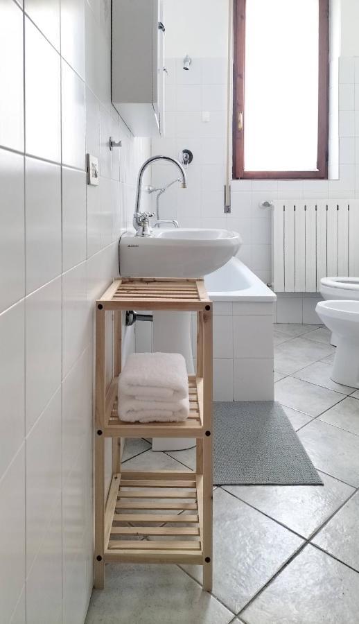 Casa Mina Lägenhet Omegna Exteriör bild